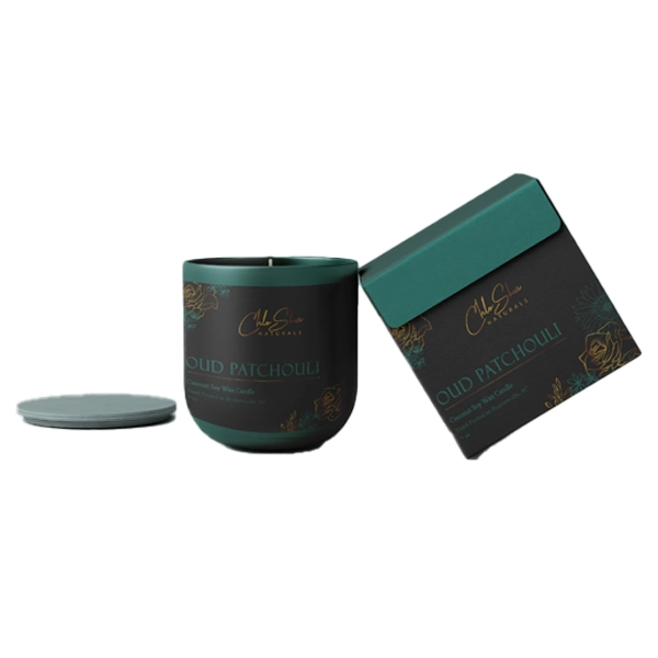 Minimal and Elegant Candle Packaging